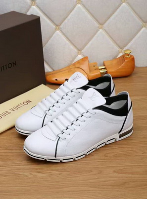 LV Fashion Men Sneakers--030